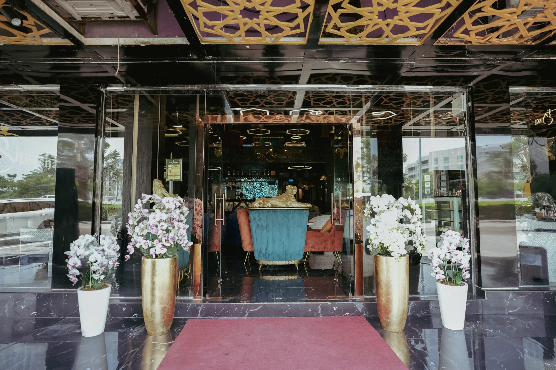Evening ambience at Dr. Sheesha shisha lounge in Dubai
