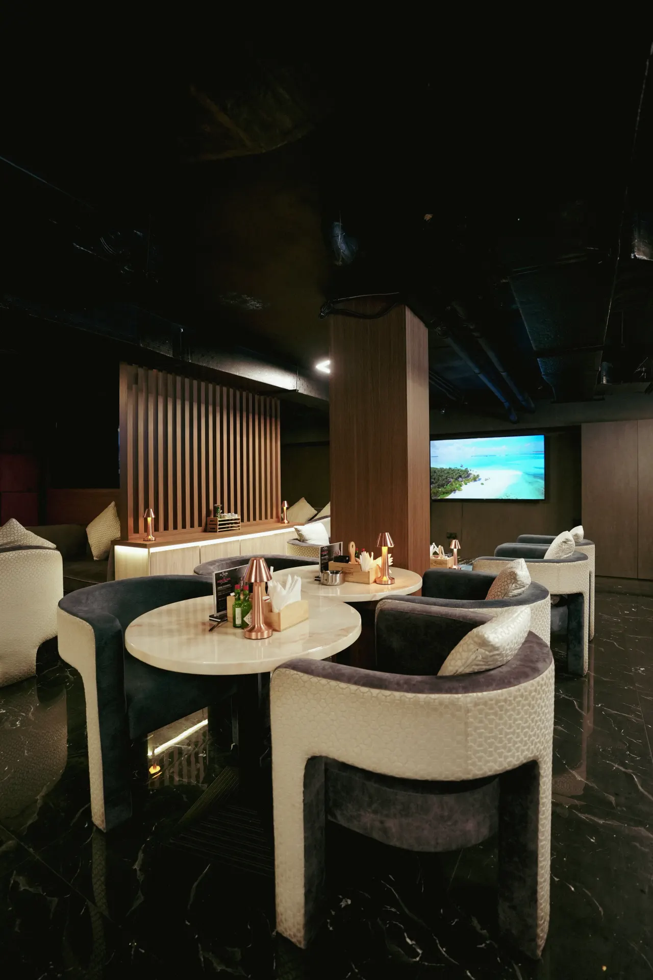 Late-night lounge atmosphere at Dr. Sheesha, Al Karama