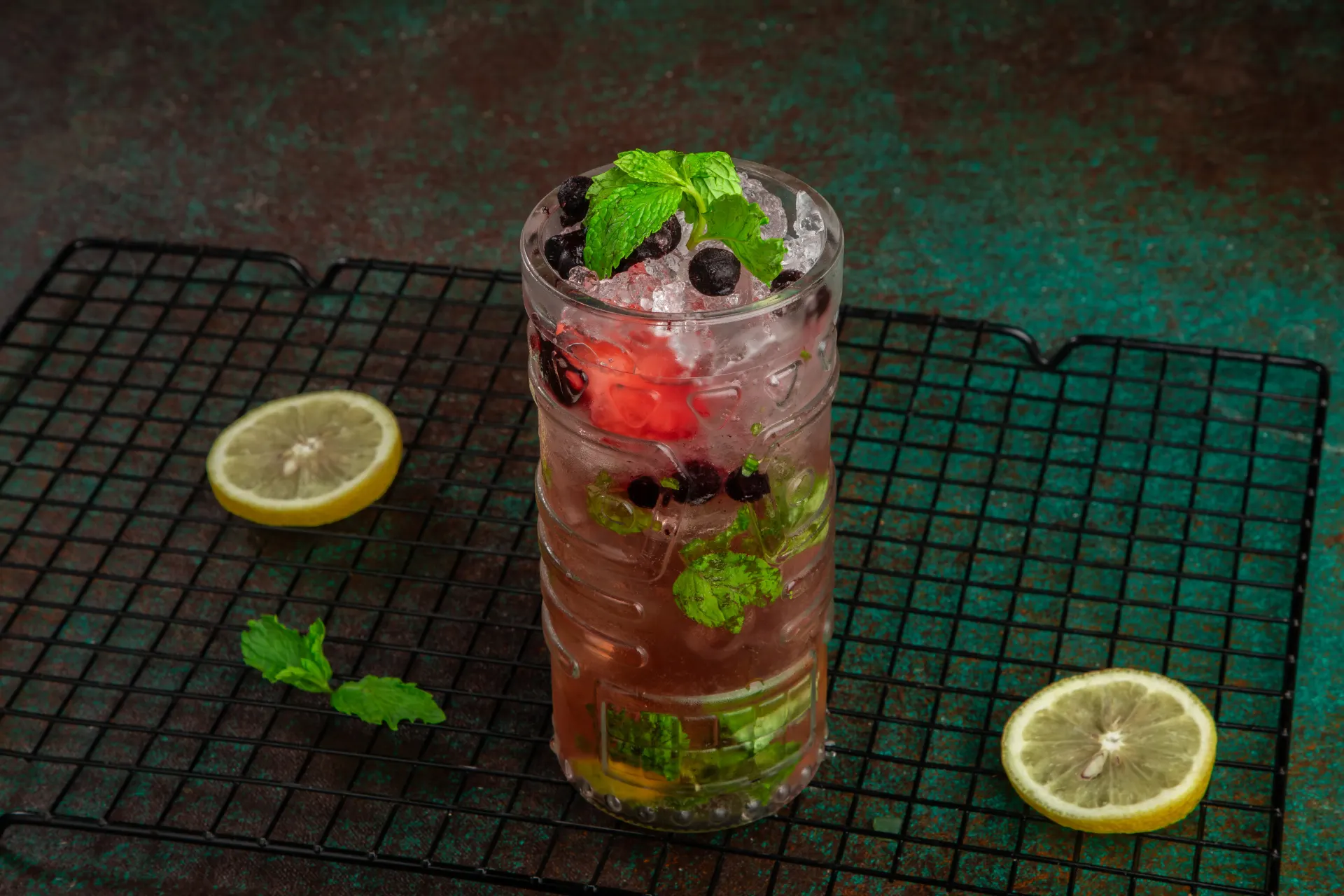 Drinks to pair with sheesha at Dr. Sheesha, Dubai