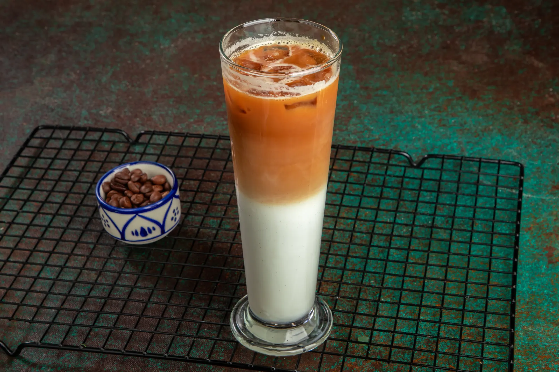 Drinks to pair with sheesha at Dr. Sheesha, Dubai
