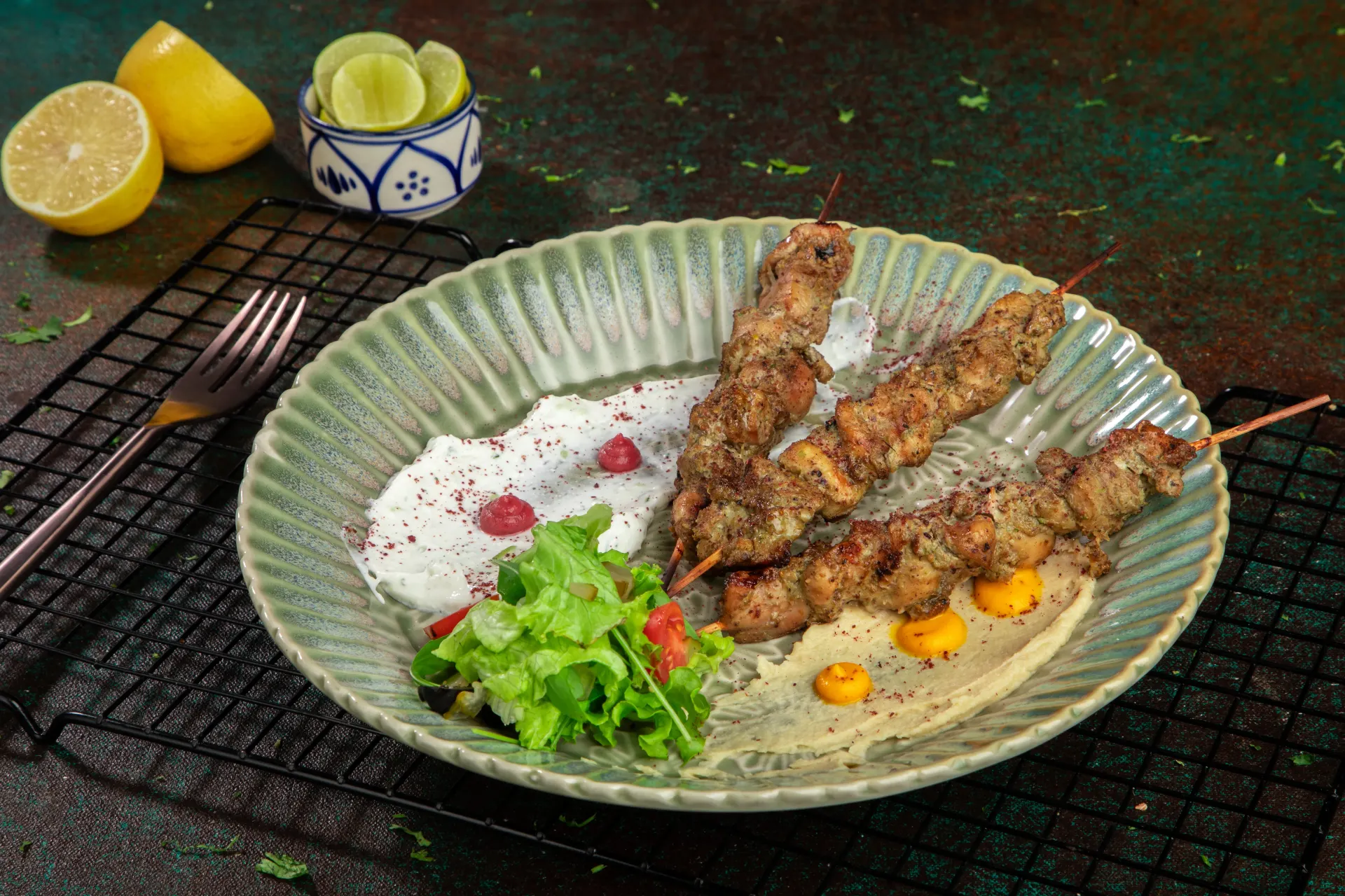 Food and shisha at Dr. Sheesha restaurant, Dubai