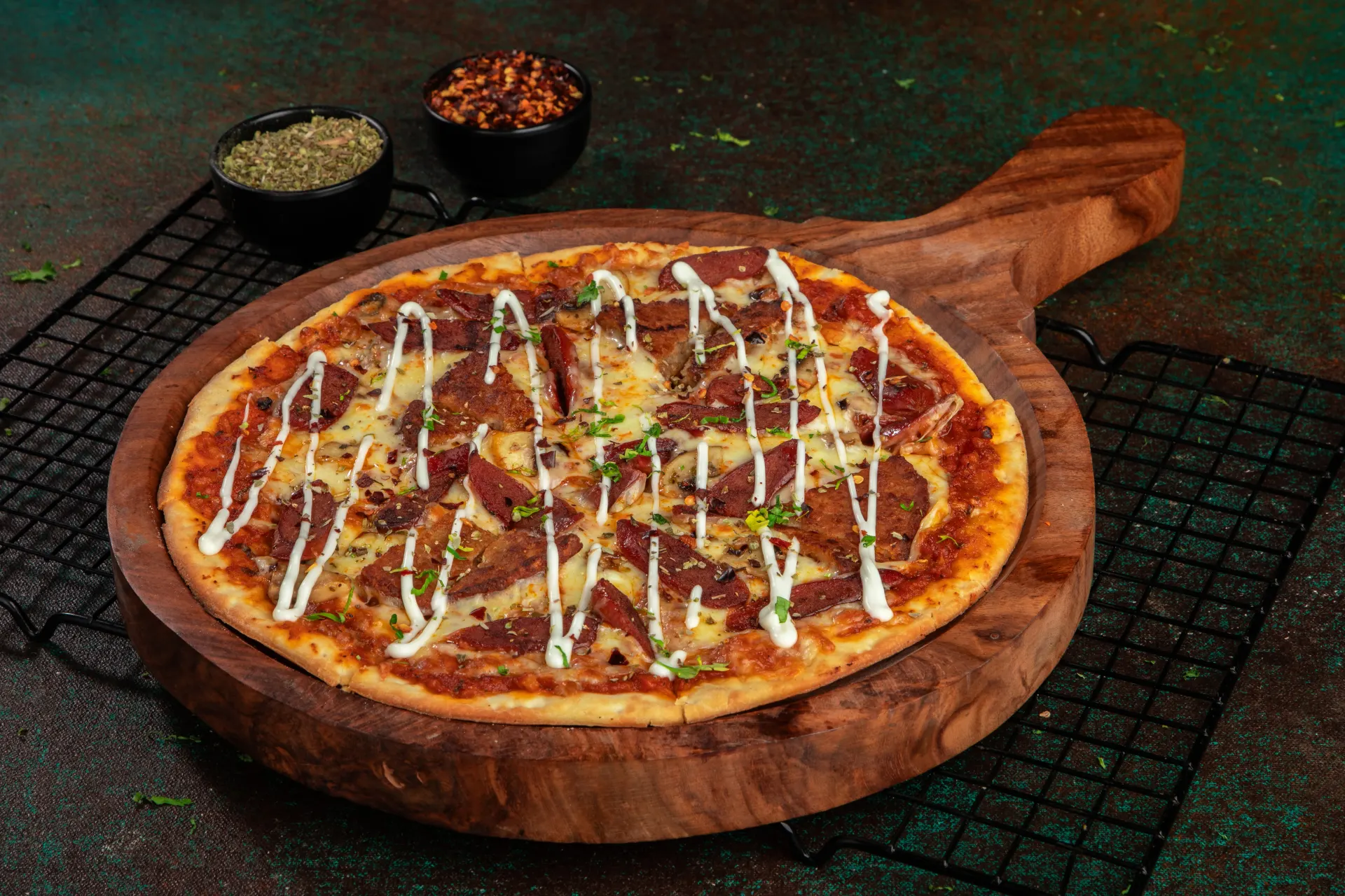 Dinner plate at Dr. Sheesha dining lounge, Al Karama